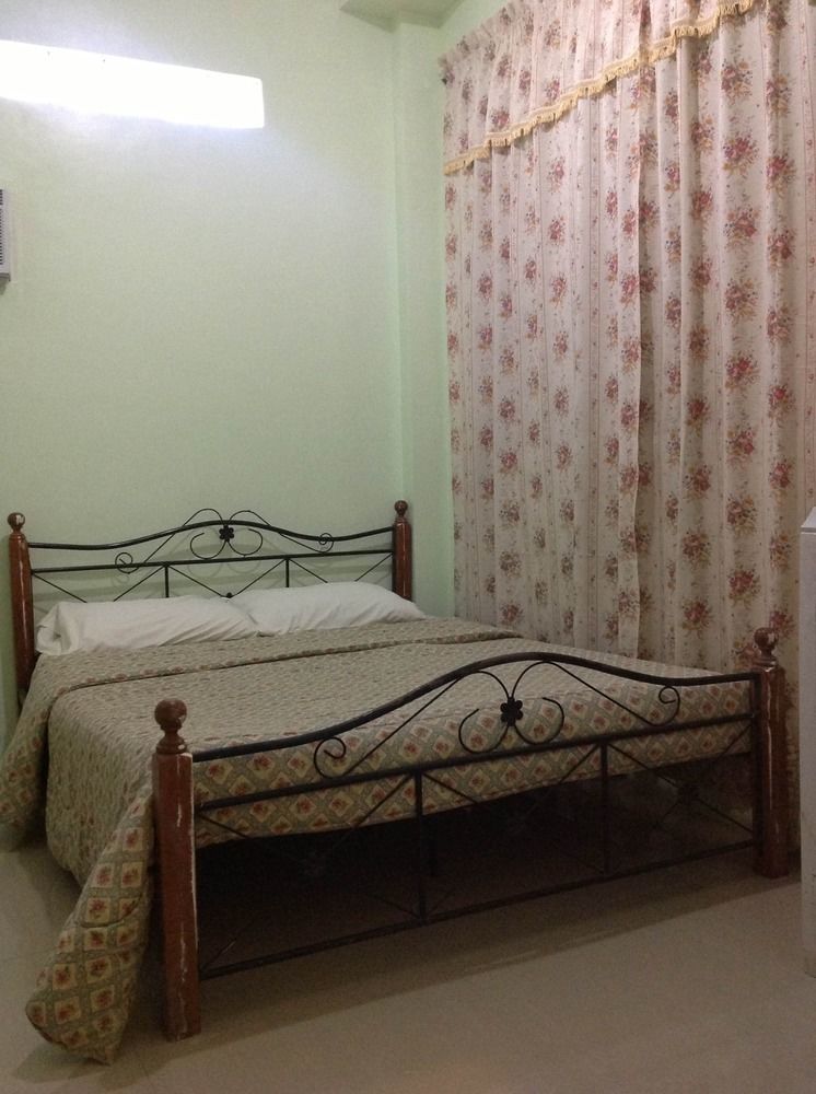 Dweller'S Pensione Iloilo City Exterior photo